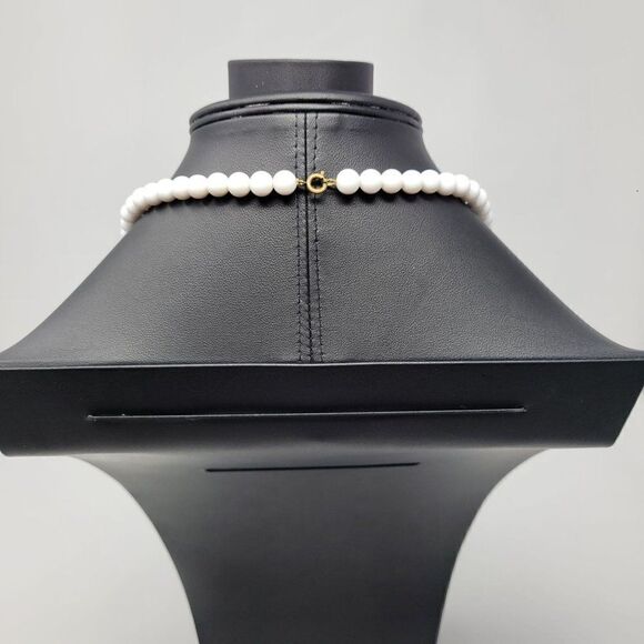 Vintage White Graduated Beaded Opera Necklace 31" Resin Classic Layering - Picture 6 of 9
